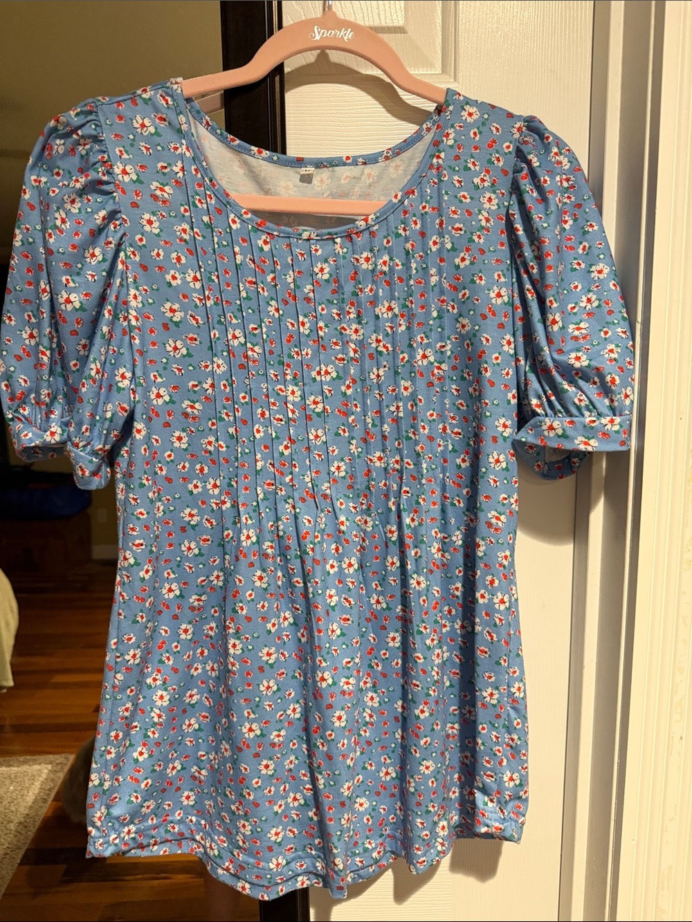 Blue Floral Pintuck Puff-Sleeve Top - Unbranded